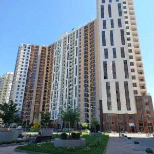 Квартира на Краснова вул. 66 Жемчужина