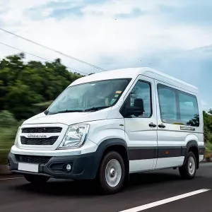 Force Urbania Rental in Delhi – Comfortable & Premium Travel
