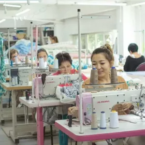 Потрібна швачка на постійну роботу.