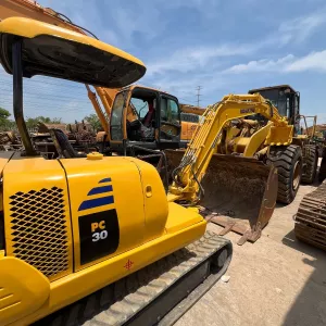 Продам миниэксковатор Коматцу рс30