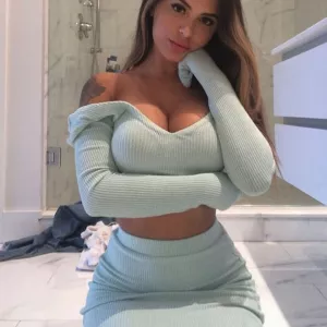 Call Girls Near Hotel Sahara Star Domestic Airport Mumbai +91-89565500336 Sexy