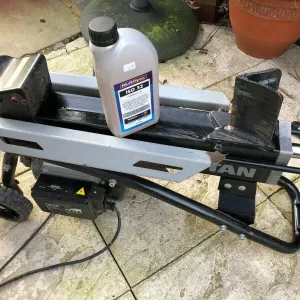 Дровокол TITAN TTB685LSP