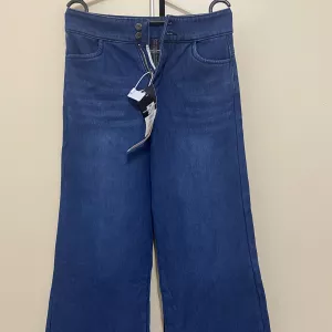 Джнисы новые продаются