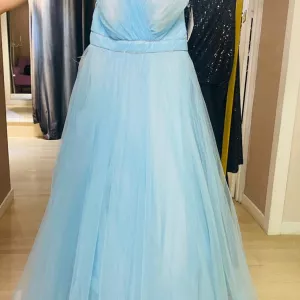 Продается платье вечернее