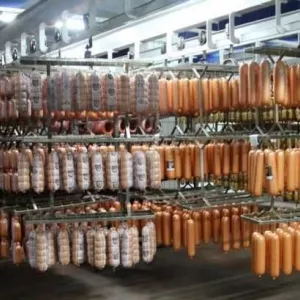 Холодильна камера - зберігання ковбас, м'яса, сирів ( Під ключ)