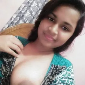 Call Girls in Delhi escorts Near The Park Hotel Rate ₹9.000k 9999020777