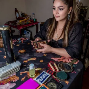 Новогодние и рождественские гадания и обряды.