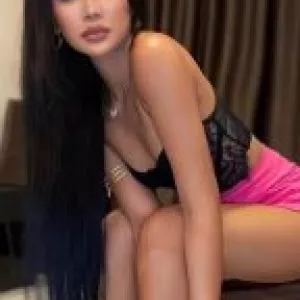 Call Girls in Dhaula Kuan Delhi ➙❥-X-9999088516꧁ EscorTs Service