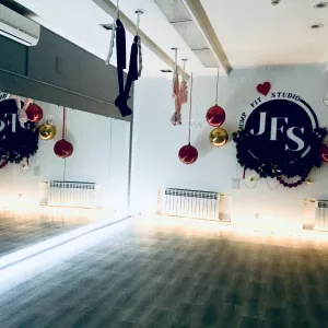 Спорт, краса та здоров‘я. Корисні розваги-мистецтво танцю! Атмосферні Тренування у Jump Fit Studio! Харків. Центр. Вулиця Григорія Сковороди 61.