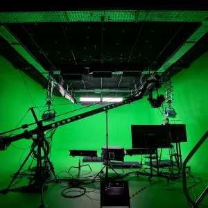 Съемка на хромакей фоне на Кипре