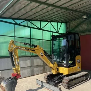 Мини-экскаватор Cat302
