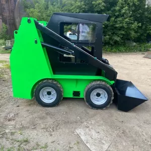 Бортоповоротный мини-погрузчик H 450