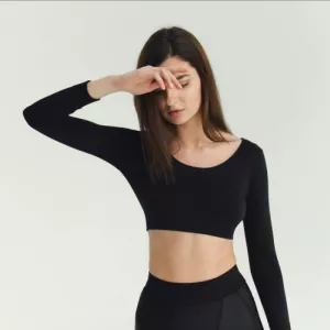 Втомились від звичного фітнесу? Кожного разу те ж саме... Гантелі, нудна музика та рухи?