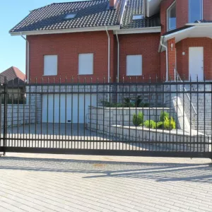 Мы производим и устанавливаем кованные и сварочные изделия.