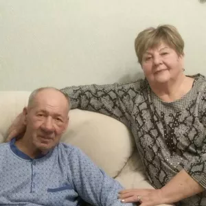 Помічниця по дому літній парі