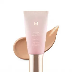 Tenul de porțelan: Descoperă puterea unui BB cream coreean