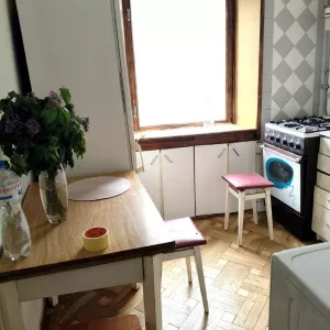 Продам 2-х ком. Черняховская / Тенистая.