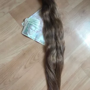Продать волосы в Киеве дорого.