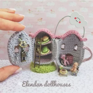 Teddy bears house - miniature crochet dollhouse(mini teddy bear doll,micro house,fairy castle,mini dollhouse,1144 scale,christmas gift,Elendan)