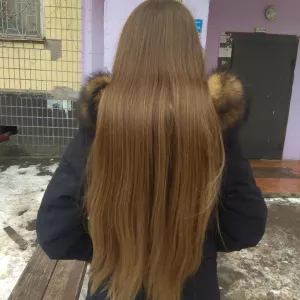 Продать волосы в Харькове дорого.Стрижка в подарок.
