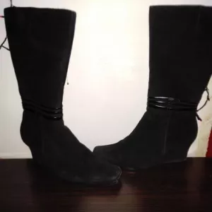 Зимние сапоги замшевые монарх